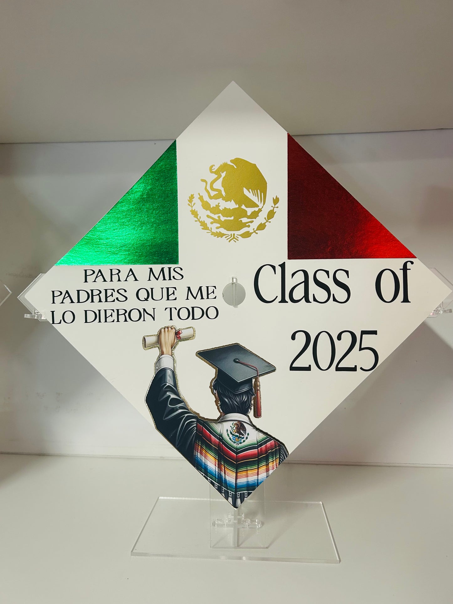 Tri-Color Male Grad